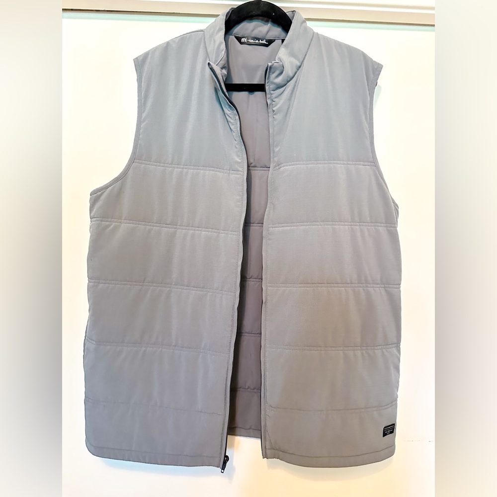 Travis Mathew Men's Gray Puffer Vest, Size XL - Picture 12 of 14